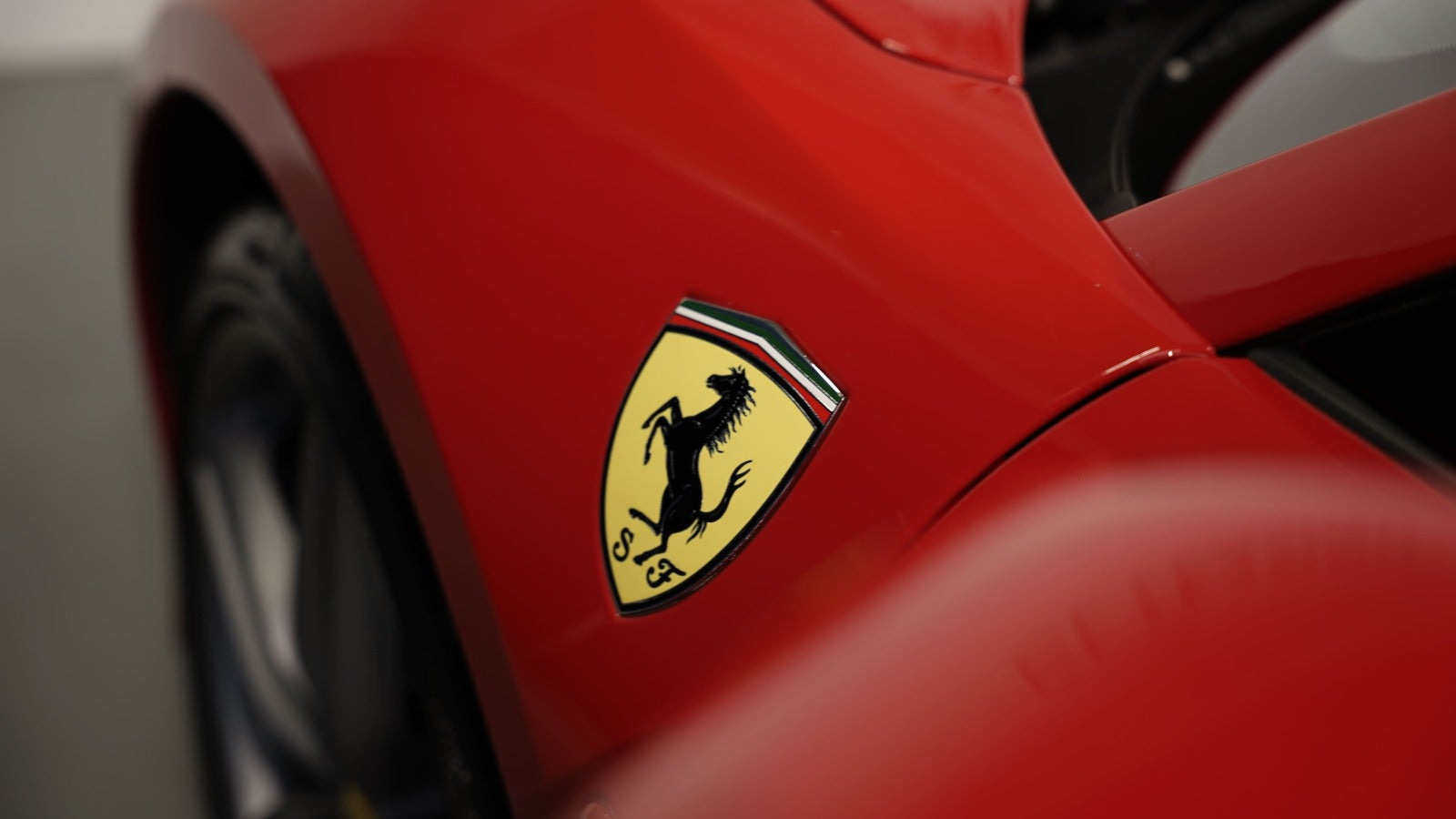 Rød Ferrari 488 Spider fra 2016