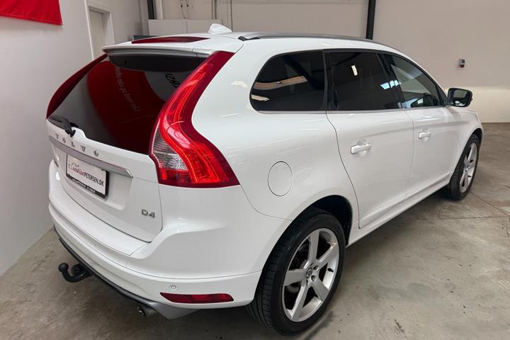 Hvid Volvo XC60 fra 2014