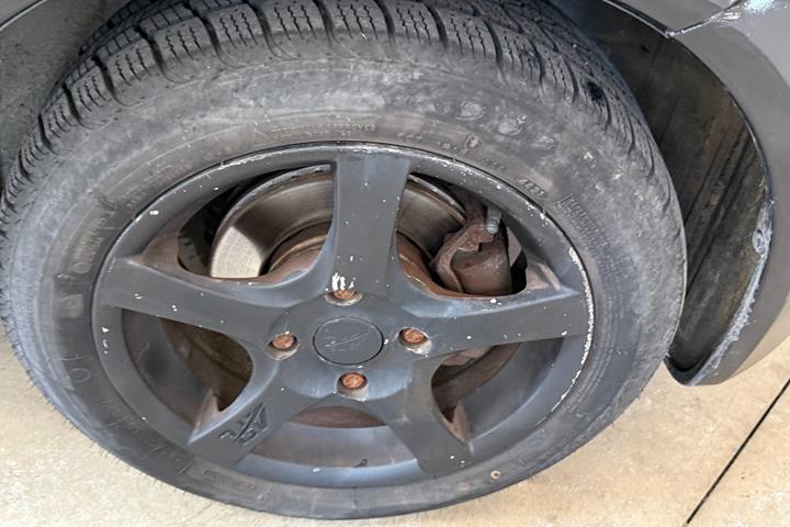 Sort Mitsubishi Colt fra 2008