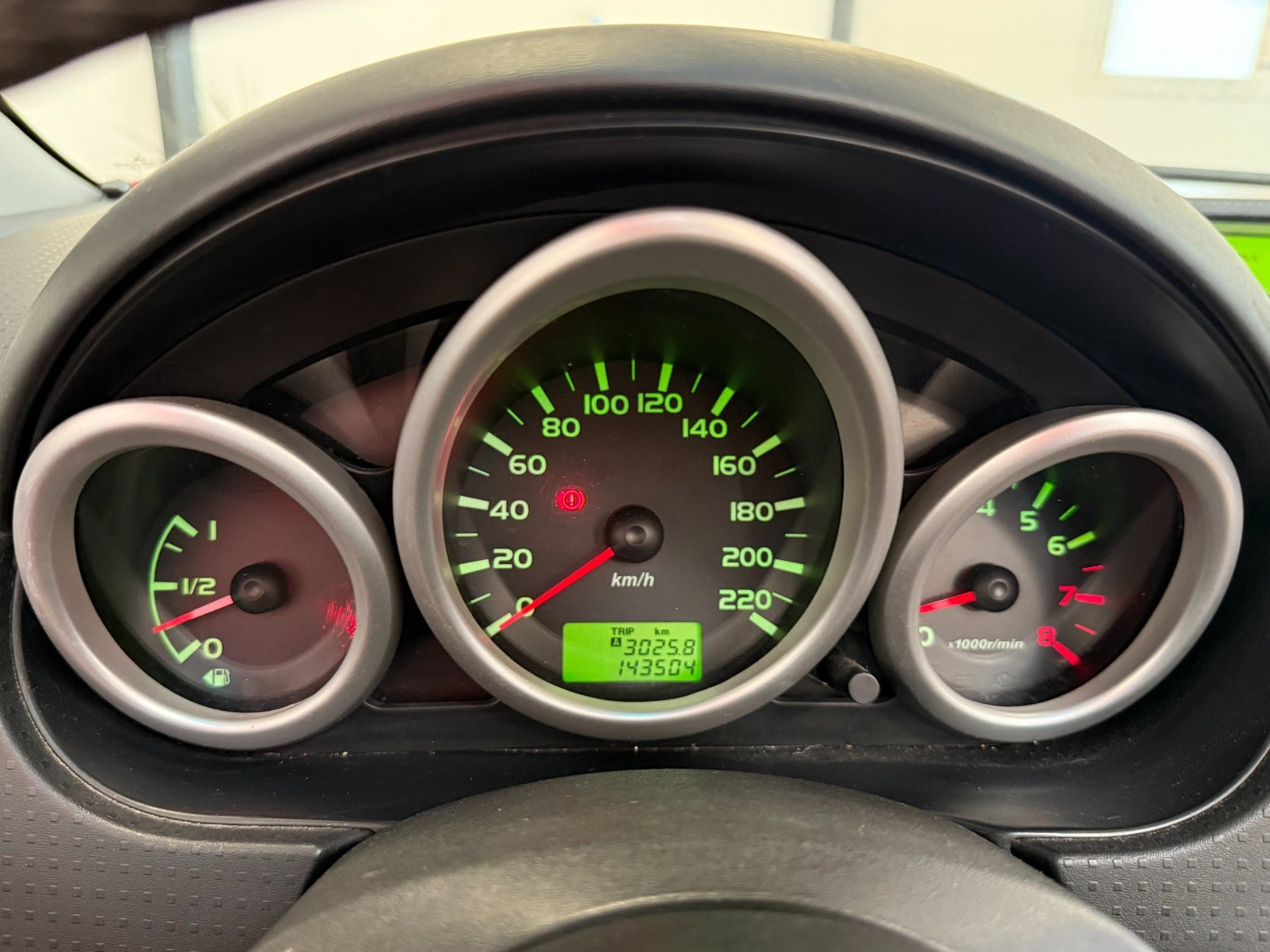 Sort Mitsubishi Colt fra 2008