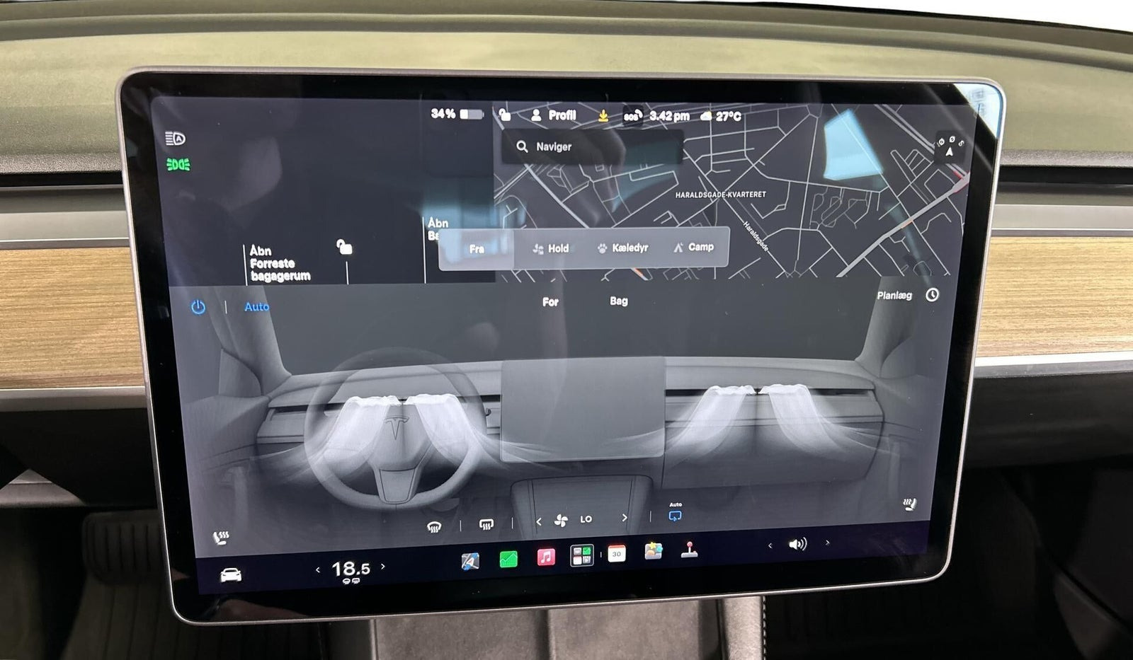 Hvid Tesla Model 3 fra 2021