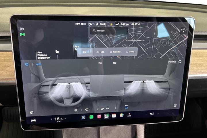 Hvid Tesla Model 3 fra 2021