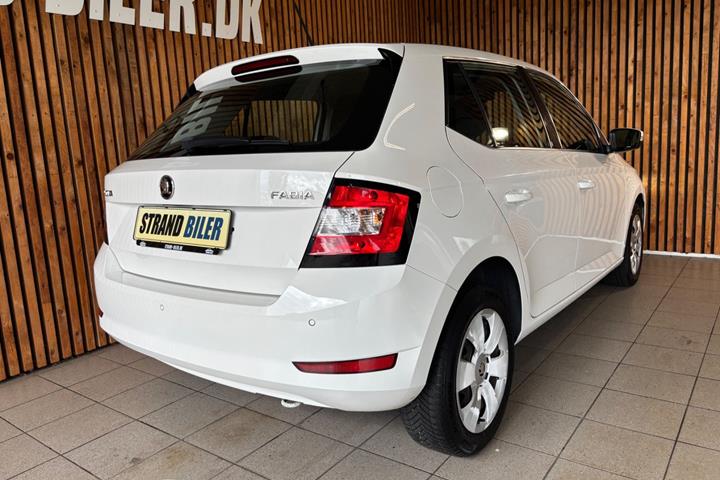 Hvid Skoda Fabia fra 2020