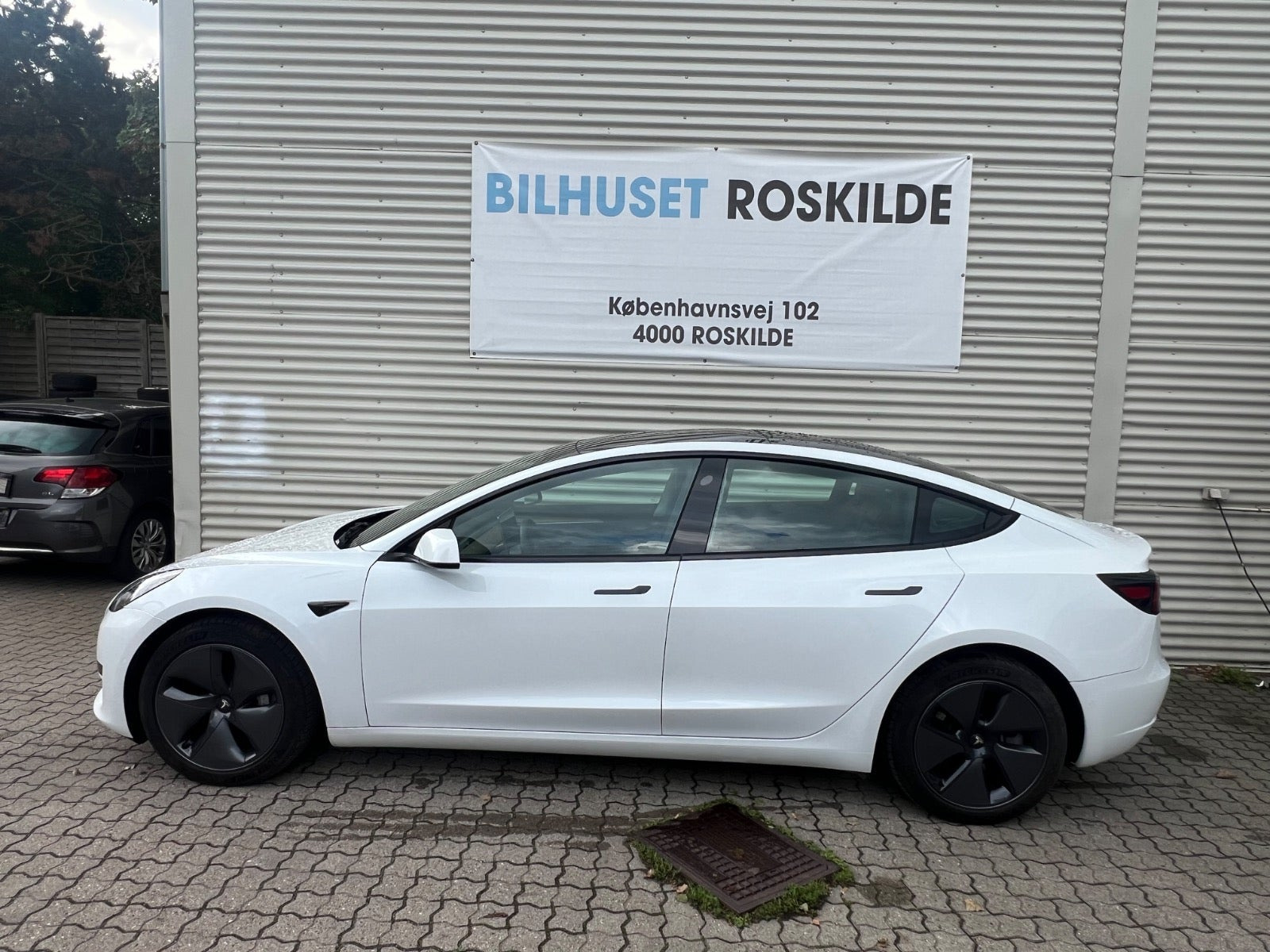 undefined Tesla Model 3 fra 2021