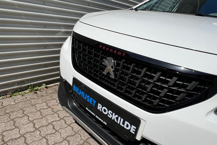 Hvid Peugeot 2008 fra 2018