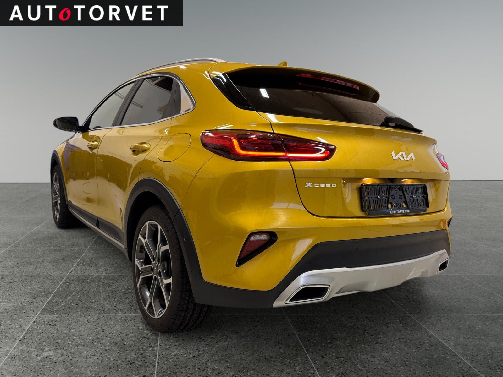 Gul Kia XCeed fra 2022
