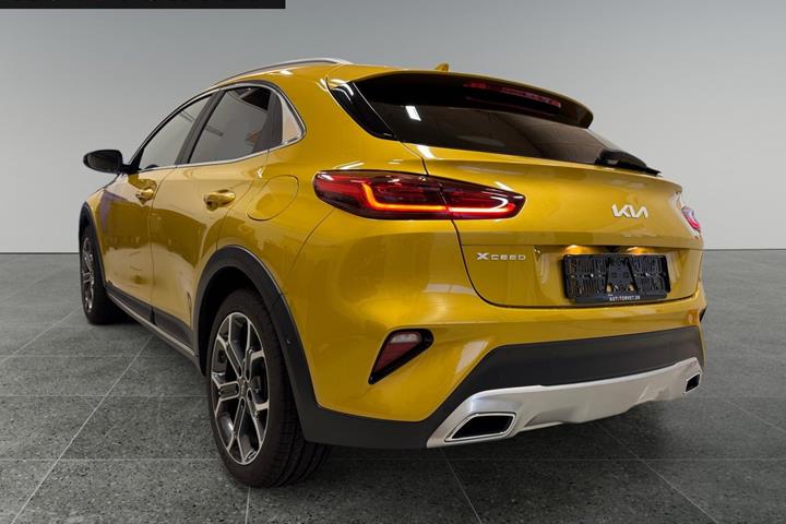 Gul Kia XCeed fra 2022