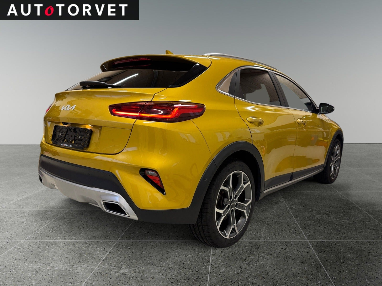 Gul Kia XCeed fra 2022