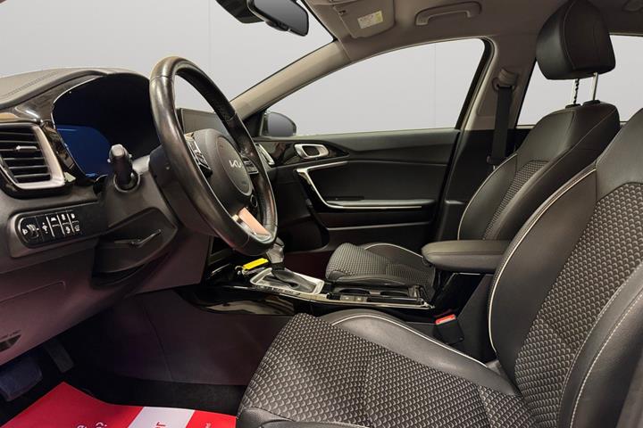 Gul Kia XCeed fra 2022