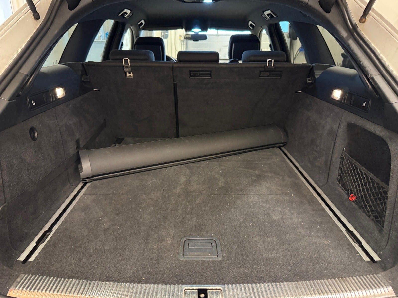 Hvid Audi A6 fra 2016