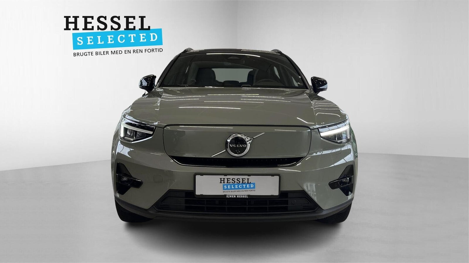 Grøn Volvo XC40 fra 2023