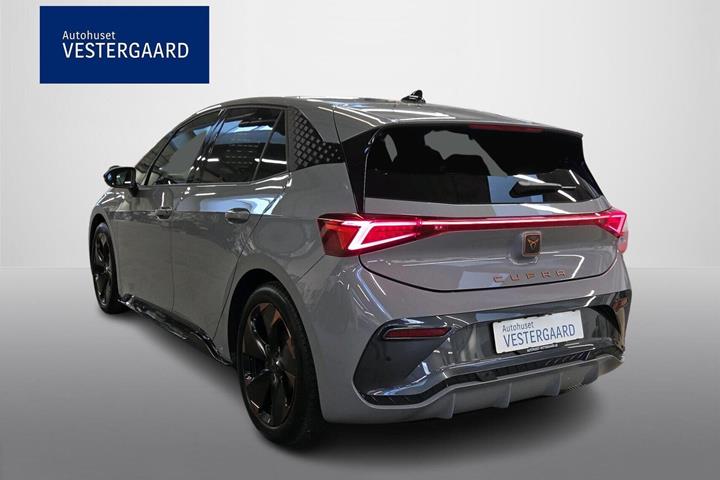 Grå Cupra Born fra 2024