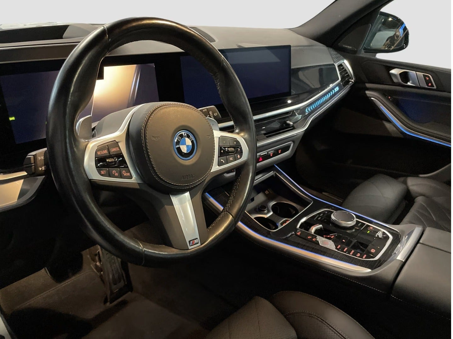 Sort BMW X5 fra 2023