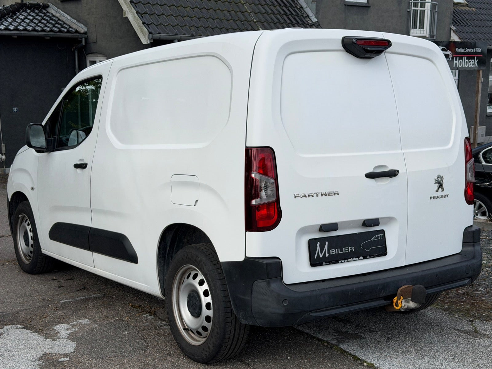 Hvid Peugeot Partner fra 2019