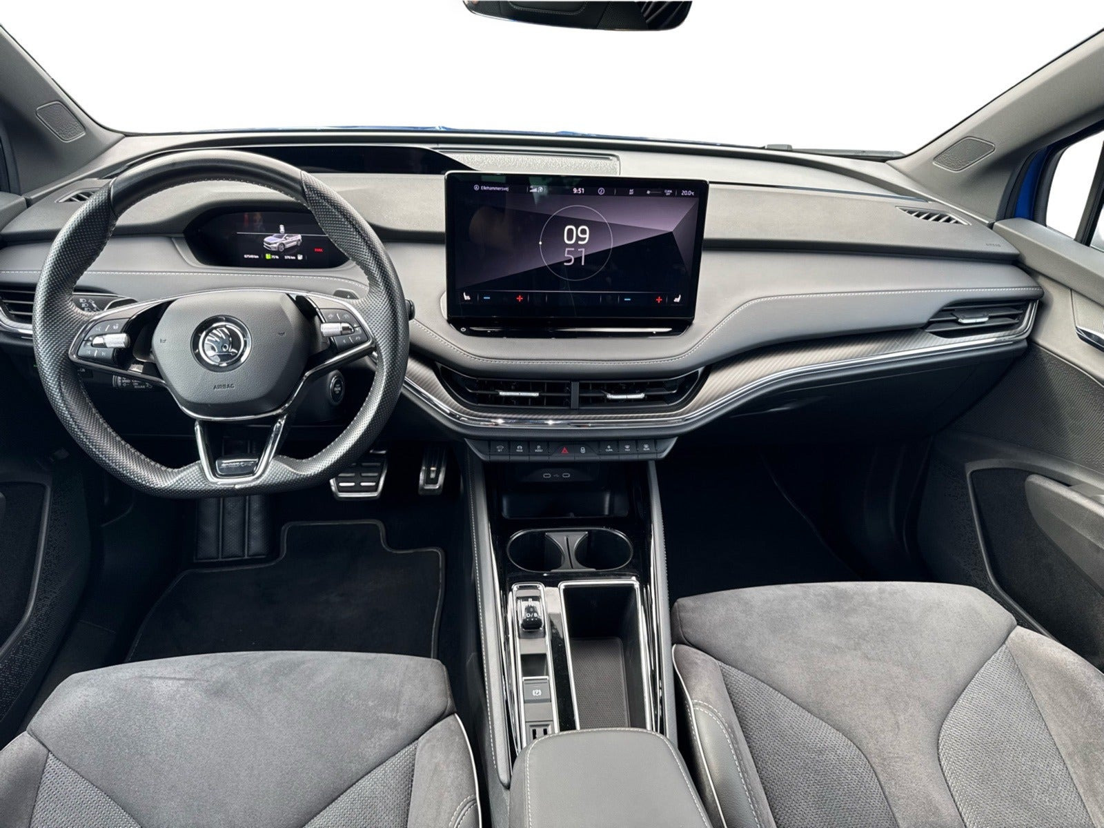 Blå Skoda Enyaq fra 2023