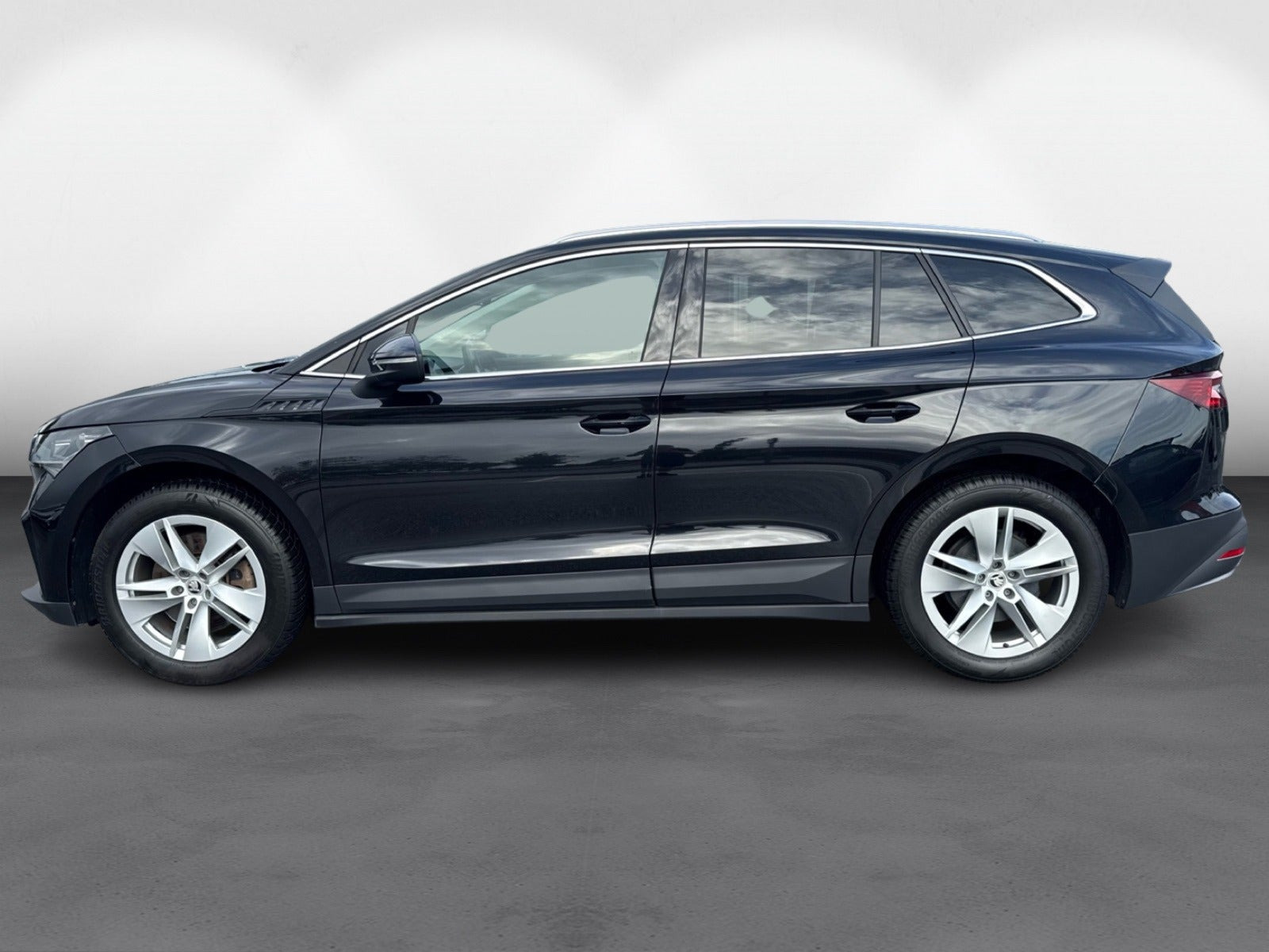 Sort Skoda Enyaq fra 2022