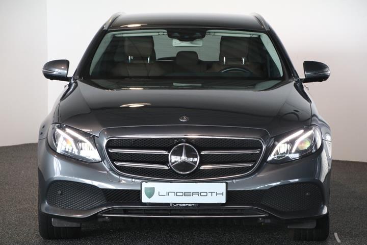 undefined Mercedes E300 de fra 2019