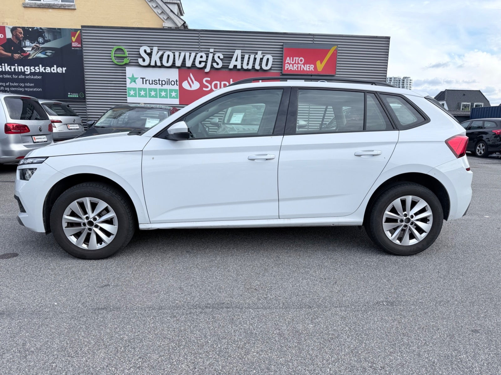 Hvid Skoda Kamiq fra 2023