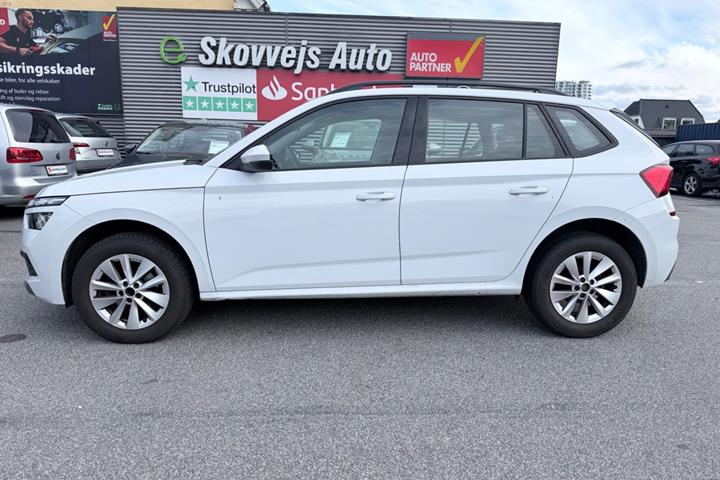Hvid Skoda Kamiq fra 2023