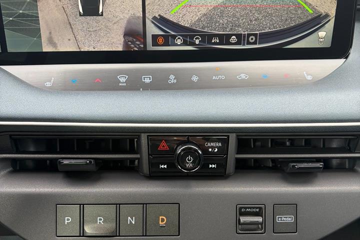 undefined Nissan Leaf fra 2026