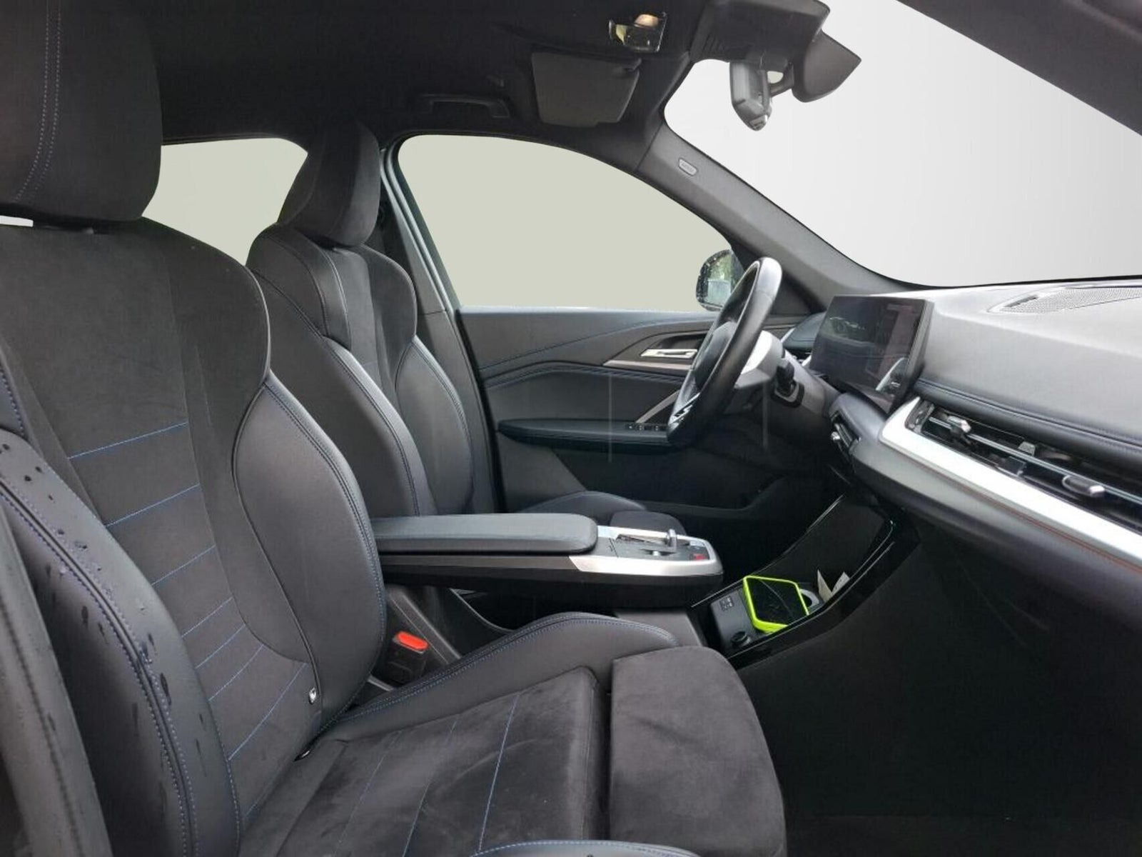 Sort BMW iX1 fra 2024
