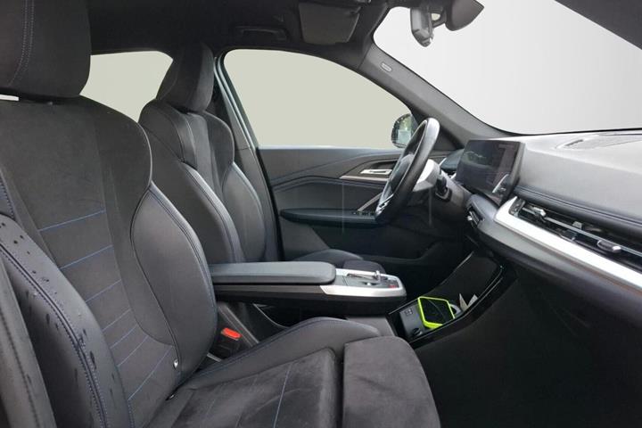 Sort BMW iX1 fra 2024
