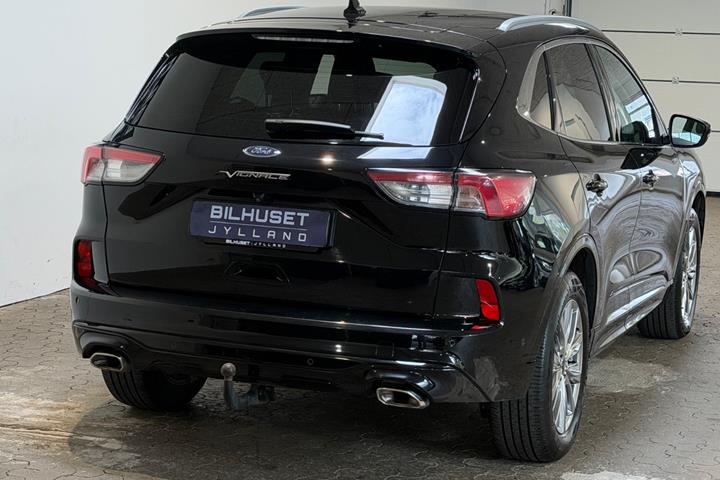 Sort Ford Kuga fra 2022