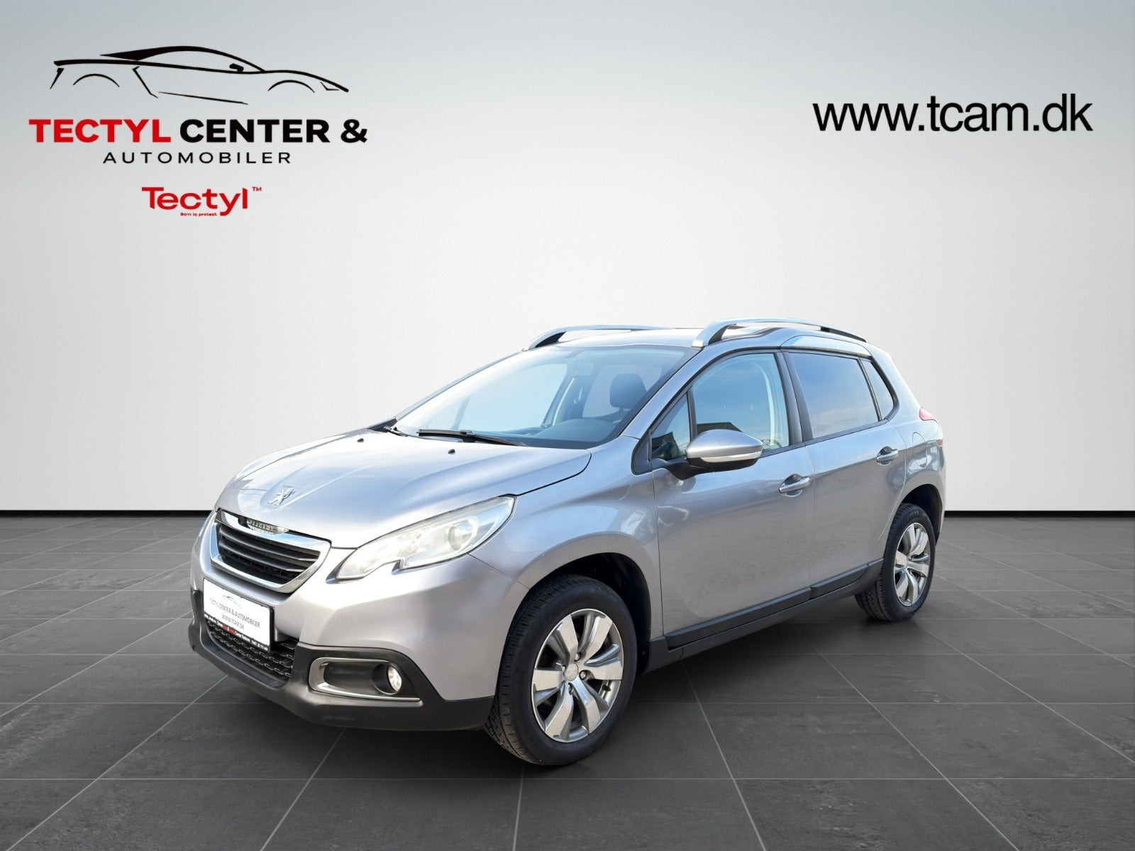 Grå Peugeot 2008 fra 2015