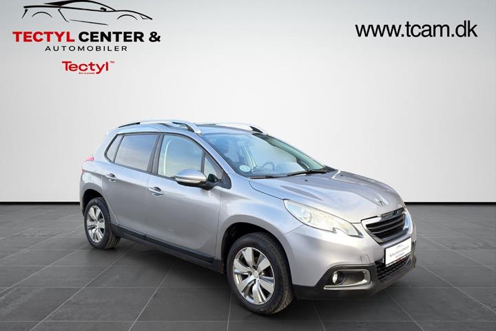 Grå Peugeot 2008 fra 2015