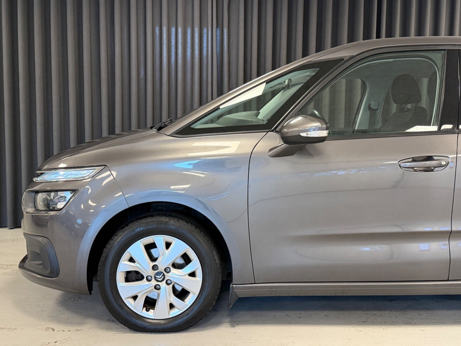 Grå Citroën C4 Picasso fra 2017