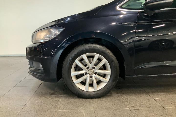 Sort VW Touran fra 2018