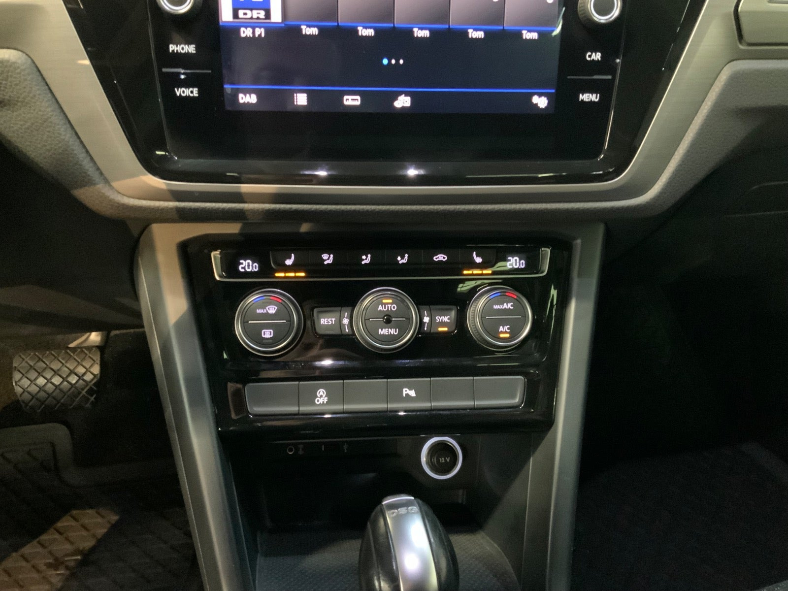 Sort VW Touran fra 2018