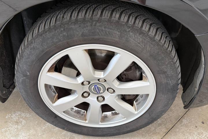 Sort Volvo V60 fra 2013