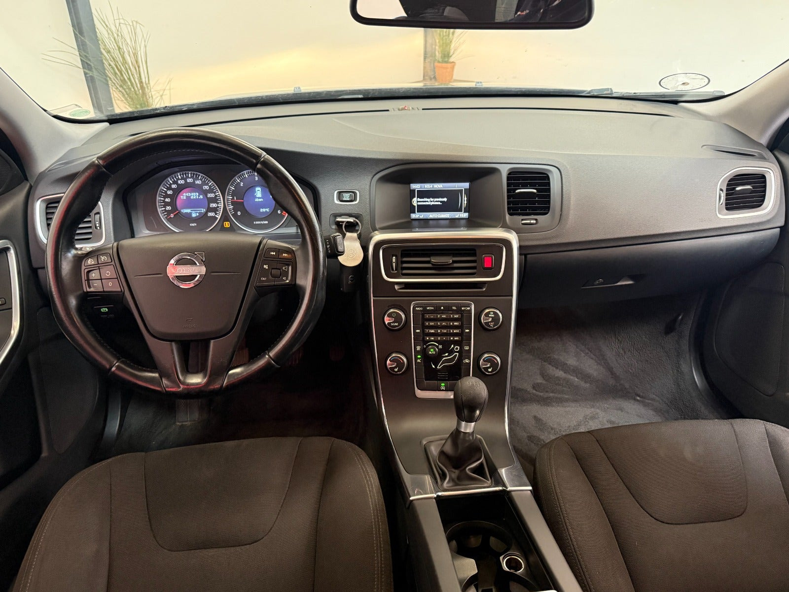 Sort Volvo V60 fra 2013