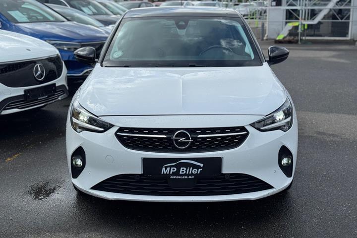 Hvid Opel Corsa-e fra 2021