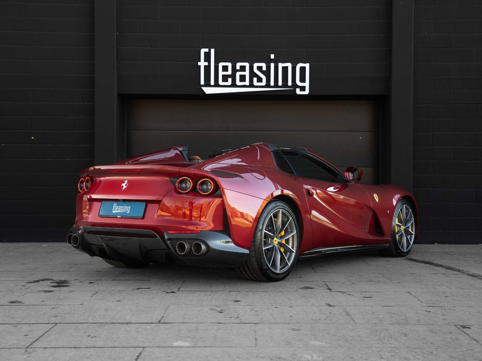 Rød Ferrari 812 GTS fra 2020