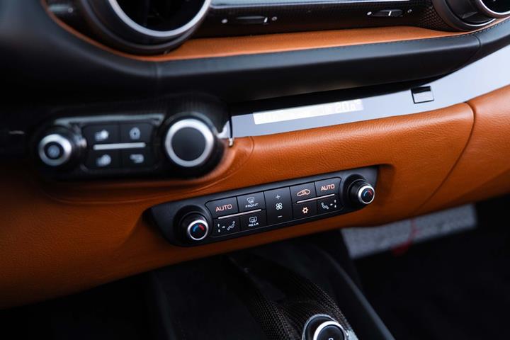 Rød Ferrari 812 GTS fra 2020