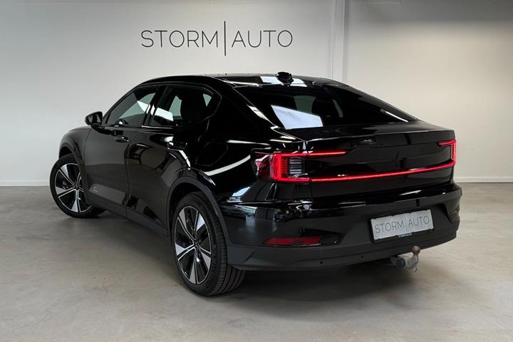Sort Polestar 2 fra 2024