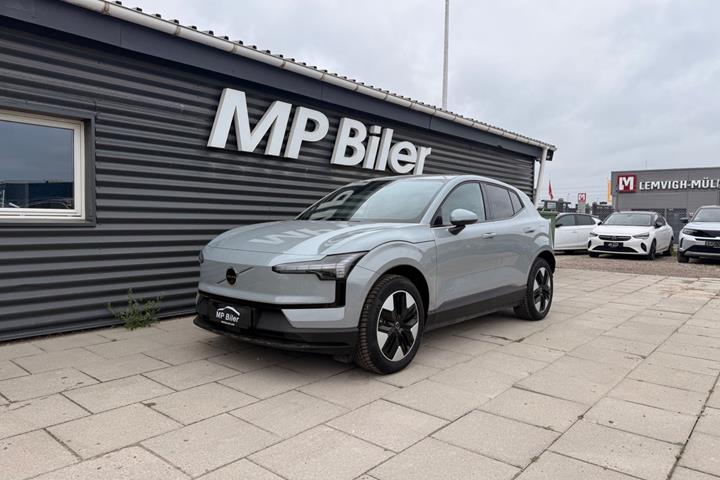 Grå Volvo EX30 fra 2025