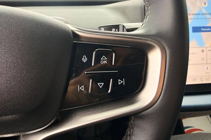 Grå Volvo EX30 fra 2025