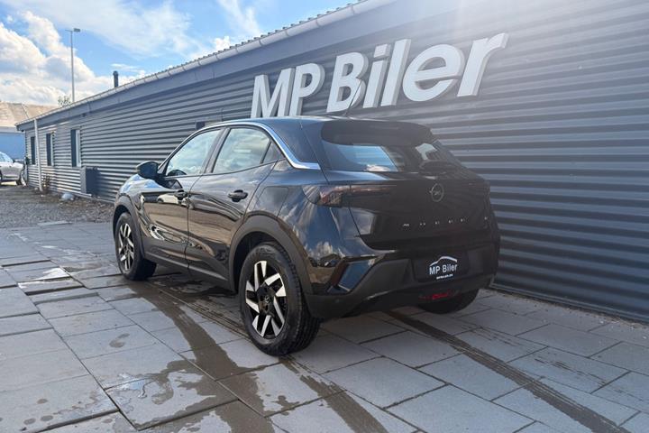 Sort Opel Mokka-e fra 2024