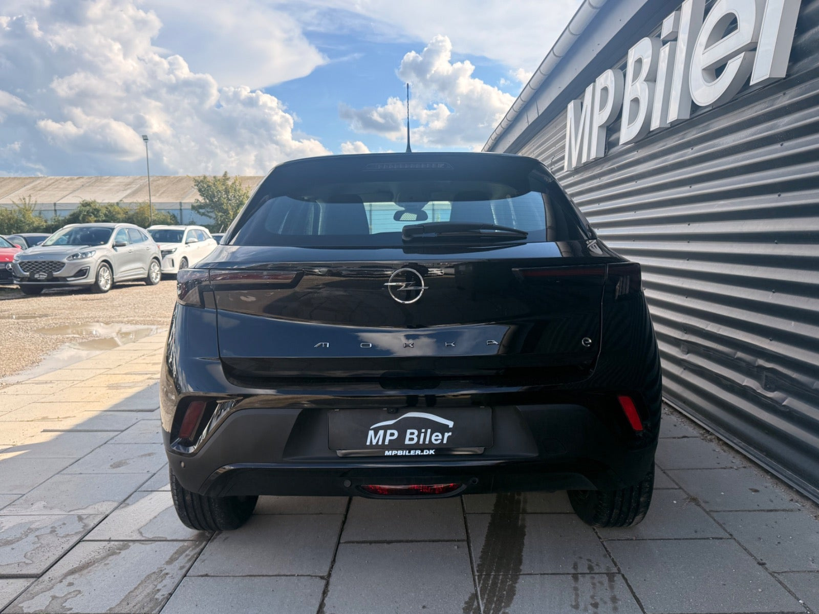Sort Opel Mokka-e fra 2024