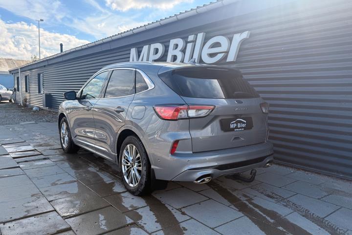 Sølv Ford Kuga fra 2021