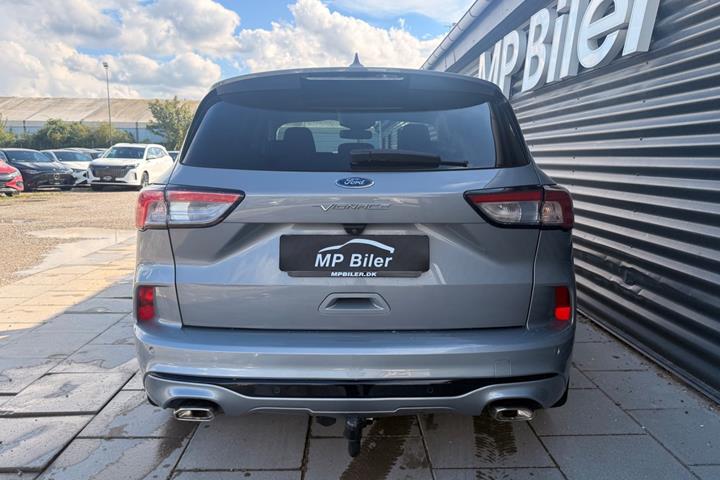 Sølv Ford Kuga fra 2021