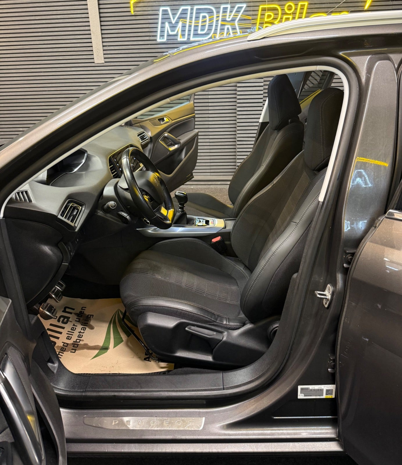 undefined Peugeot 308 fra 2020