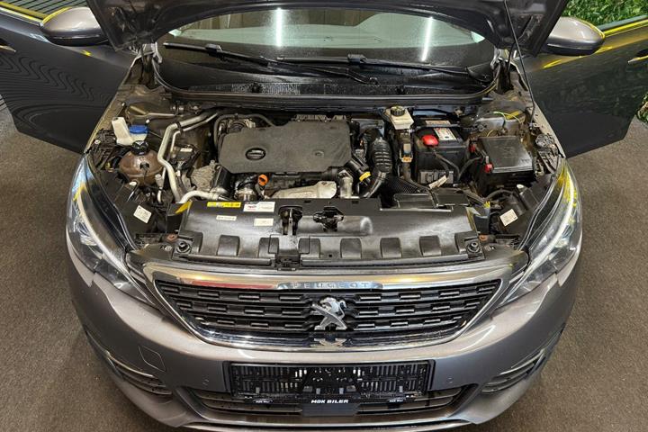undefined Peugeot 308 fra 2020