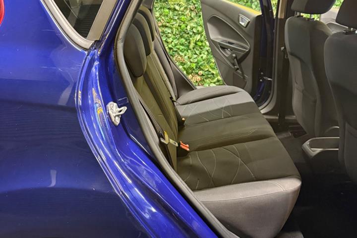 undefined Ford Fiesta fra 2014