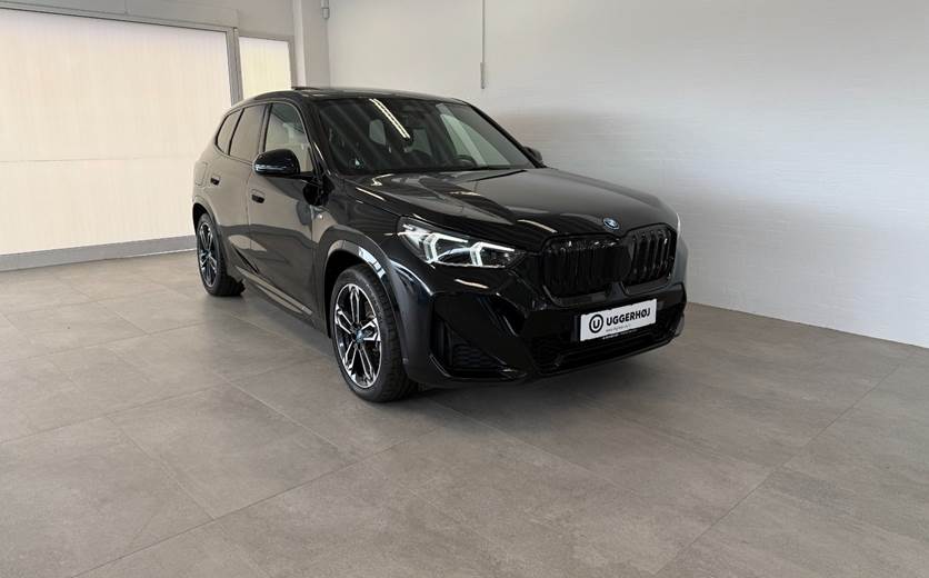 BMW iX1 xDrive30 M-Sport