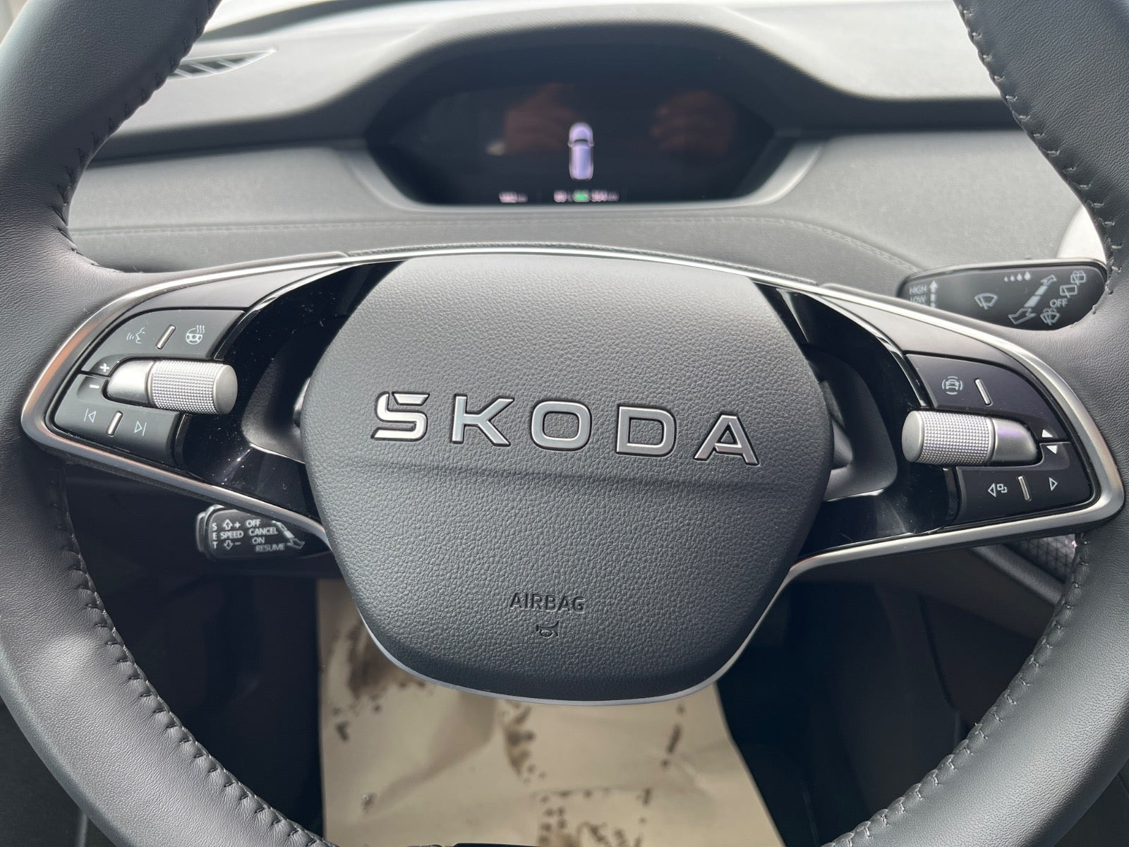 Grå Skoda Elroq fra 2025