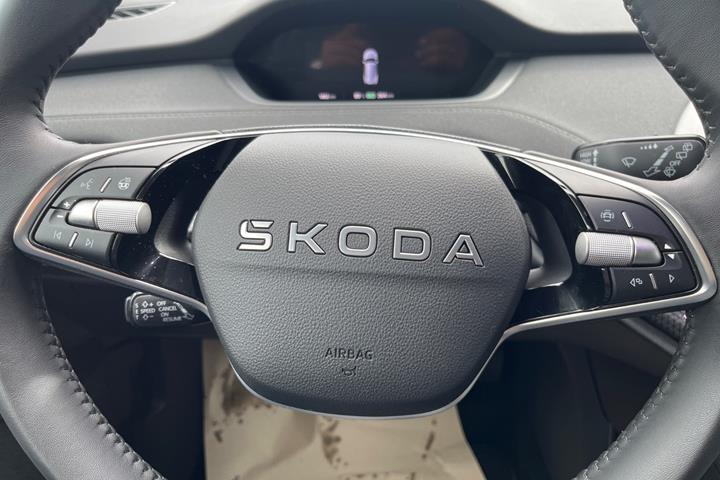 Grå Skoda Elroq fra 2025
